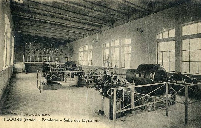 Aux environs de 1925, l'intérieur de la Fonderie, la fameuse salle des Dynamos.